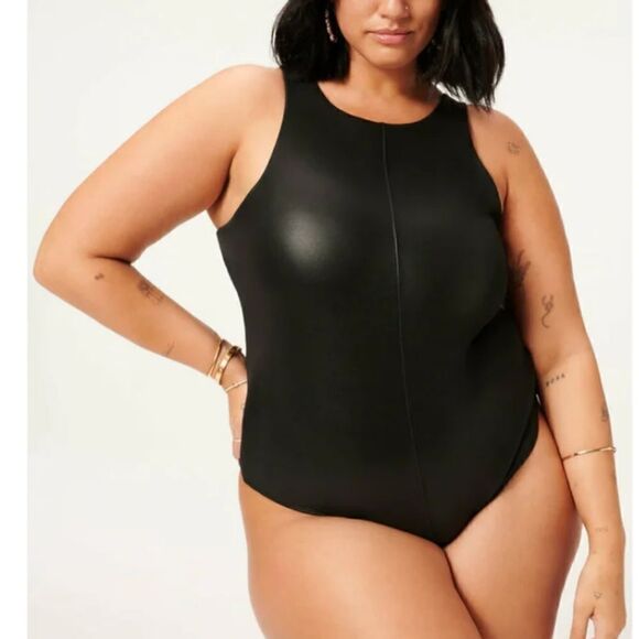 Good American better than leather bodysuit - Picture 5 of 10
